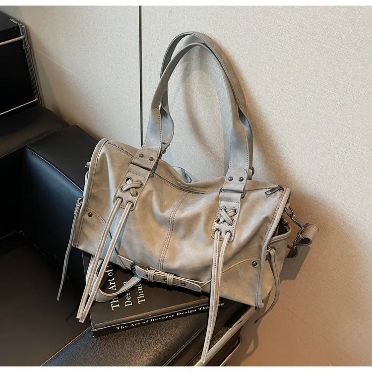 Vintage Tassel Shoulder Bag