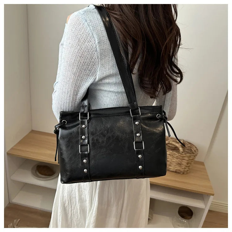 Women's Retro Leather Tote Bag