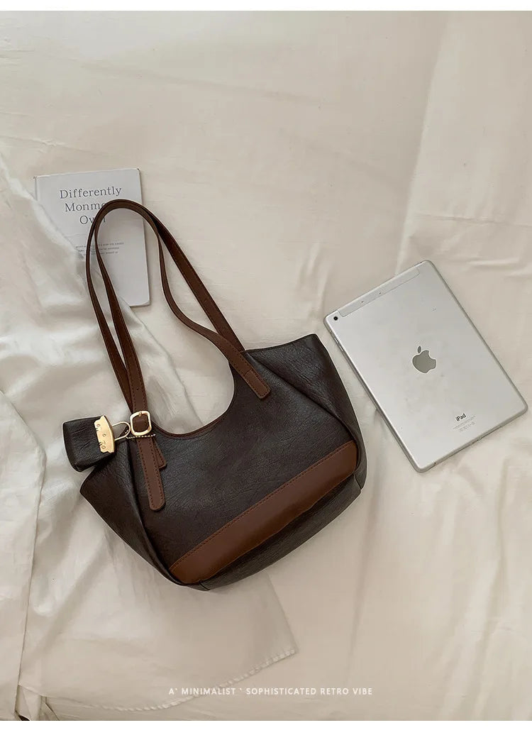 Classic Retro Shoulder Bag