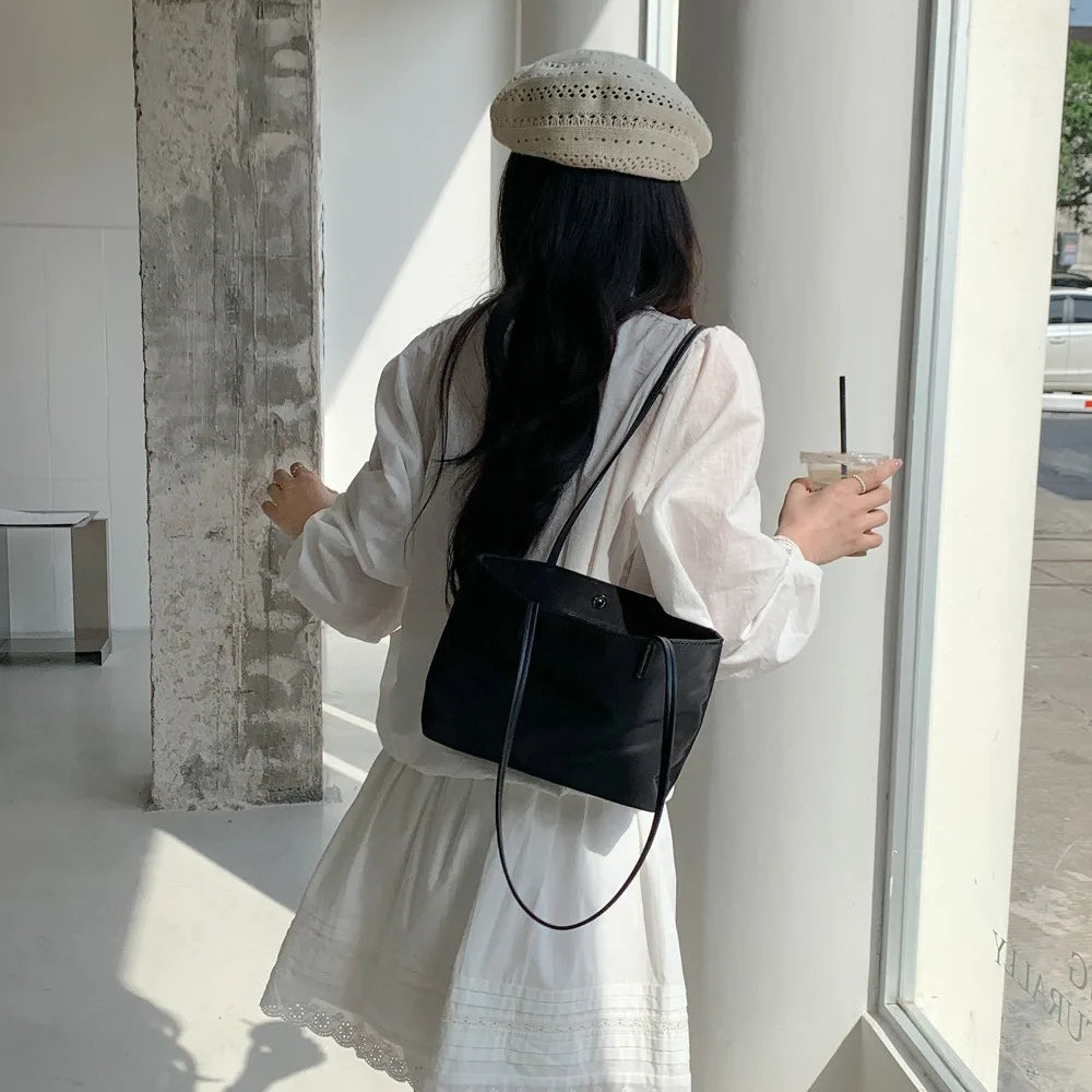 Minimalist Shoulder Bag