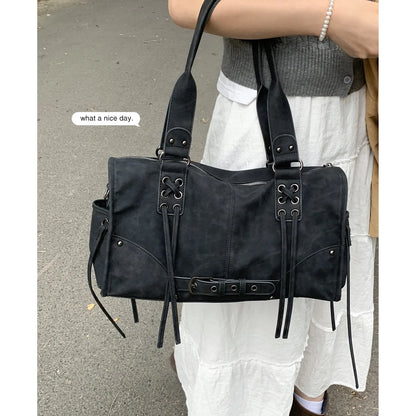 Vintage Tassel Shoulder Bag