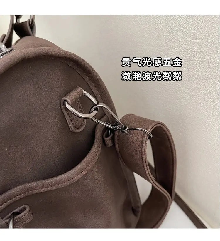 Vintage Tassel Shoulder Bag
