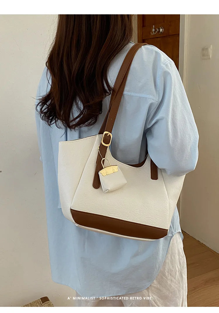 Classic Retro Shoulder Bag