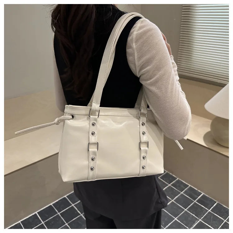 Women's Retro Leather Tote Bag