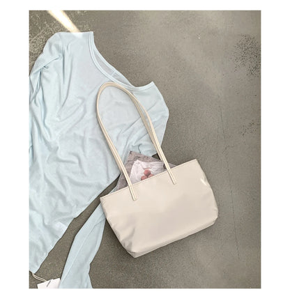 Minimalist Shoulder Bag