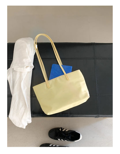 Minimalist Shoulder Bag