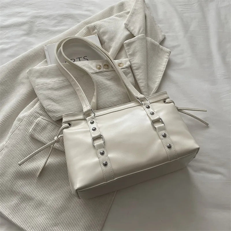 Women's Retro Leather Tote Bag