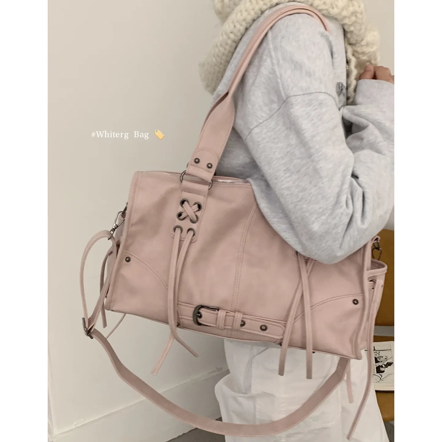 Vintage Tassel Shoulder Bag
