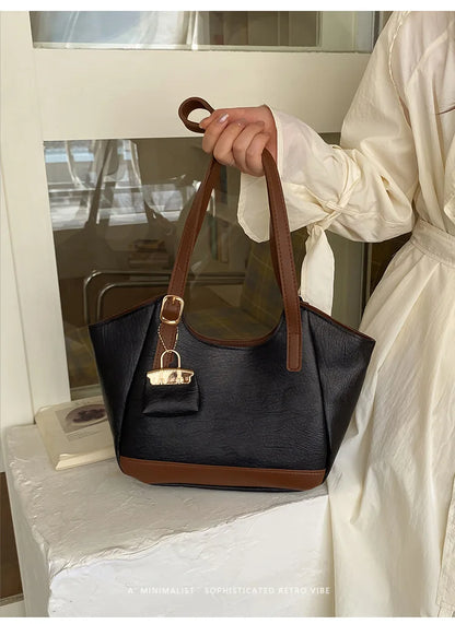 Classic Retro Shoulder Bag