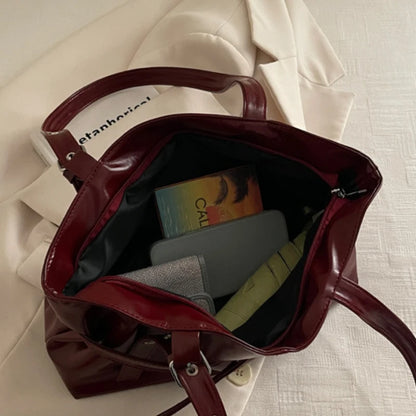 Numa Glossy Patent Tote