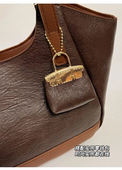 Classic Retro Shoulder Bag