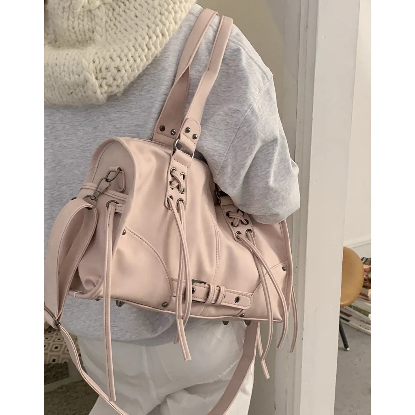 Vintage Tassel Shoulder Bag