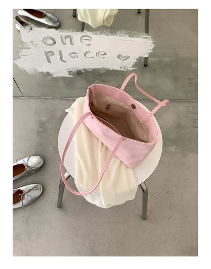 Minimalist Shoulder Bag