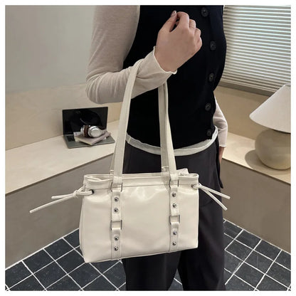 Women's Retro Leather Tote Bag