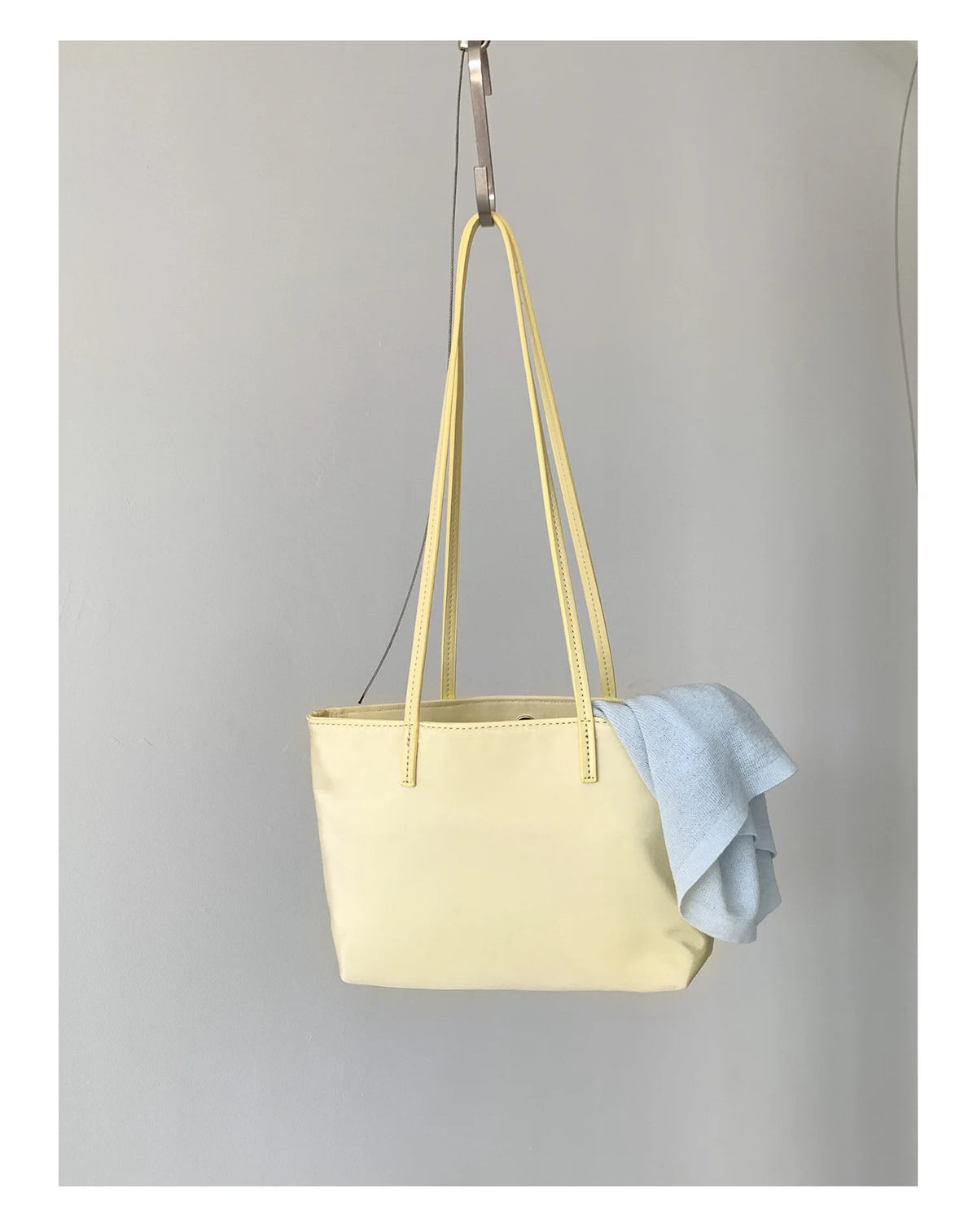 Minimalist Shoulder Bag