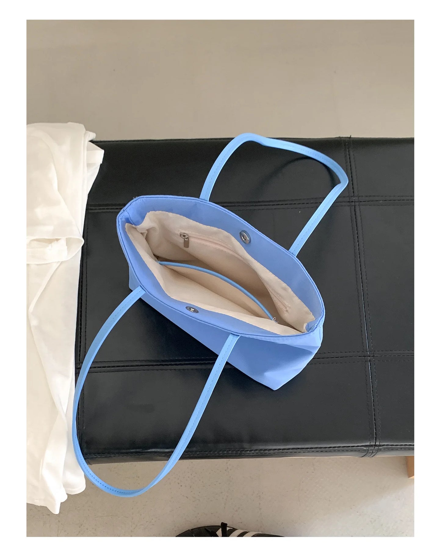 Minimalist Shoulder Bag