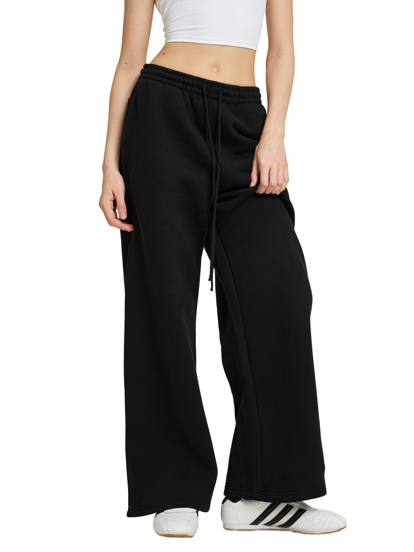 Quần nỉ ống đứng có dây rút